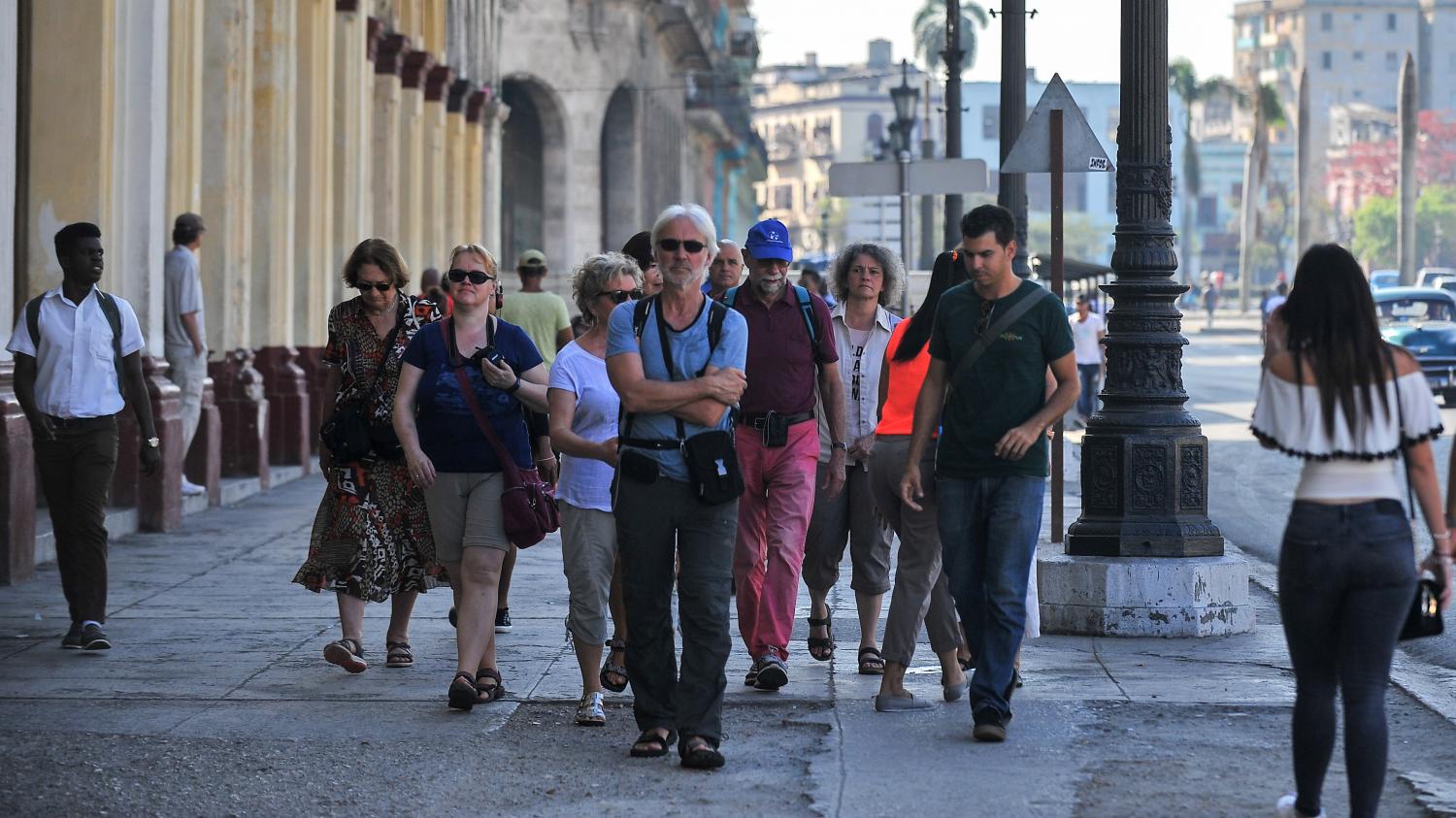 "Il peut se passer deux heures avant qu'un client n'arrive" : le tourisme à Cuba souffre des sanctions américaines